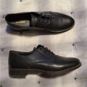 Aldo Shoes Black Oxfords, size 8